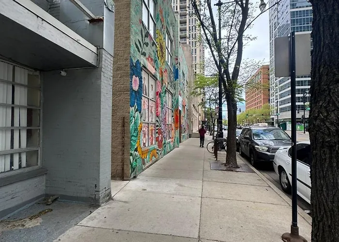 Modern, Location, Free Coffee And Tea Hotel